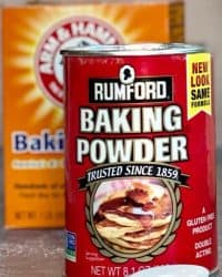 The Difference Between Baking Powder and Baking Soda
