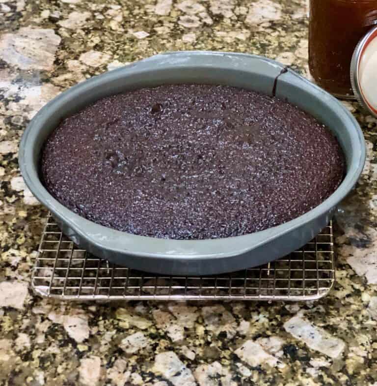 Baking 911: My Cake Sunk in the Middle!