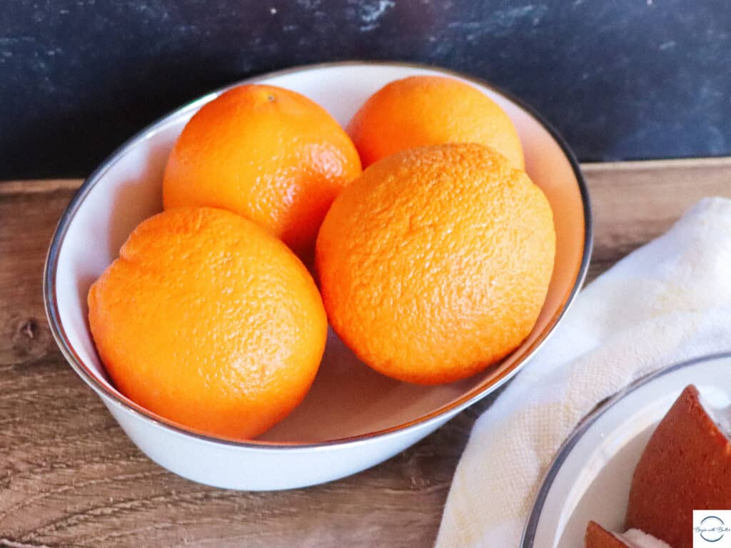 This is a picture of a bowl of oranges.