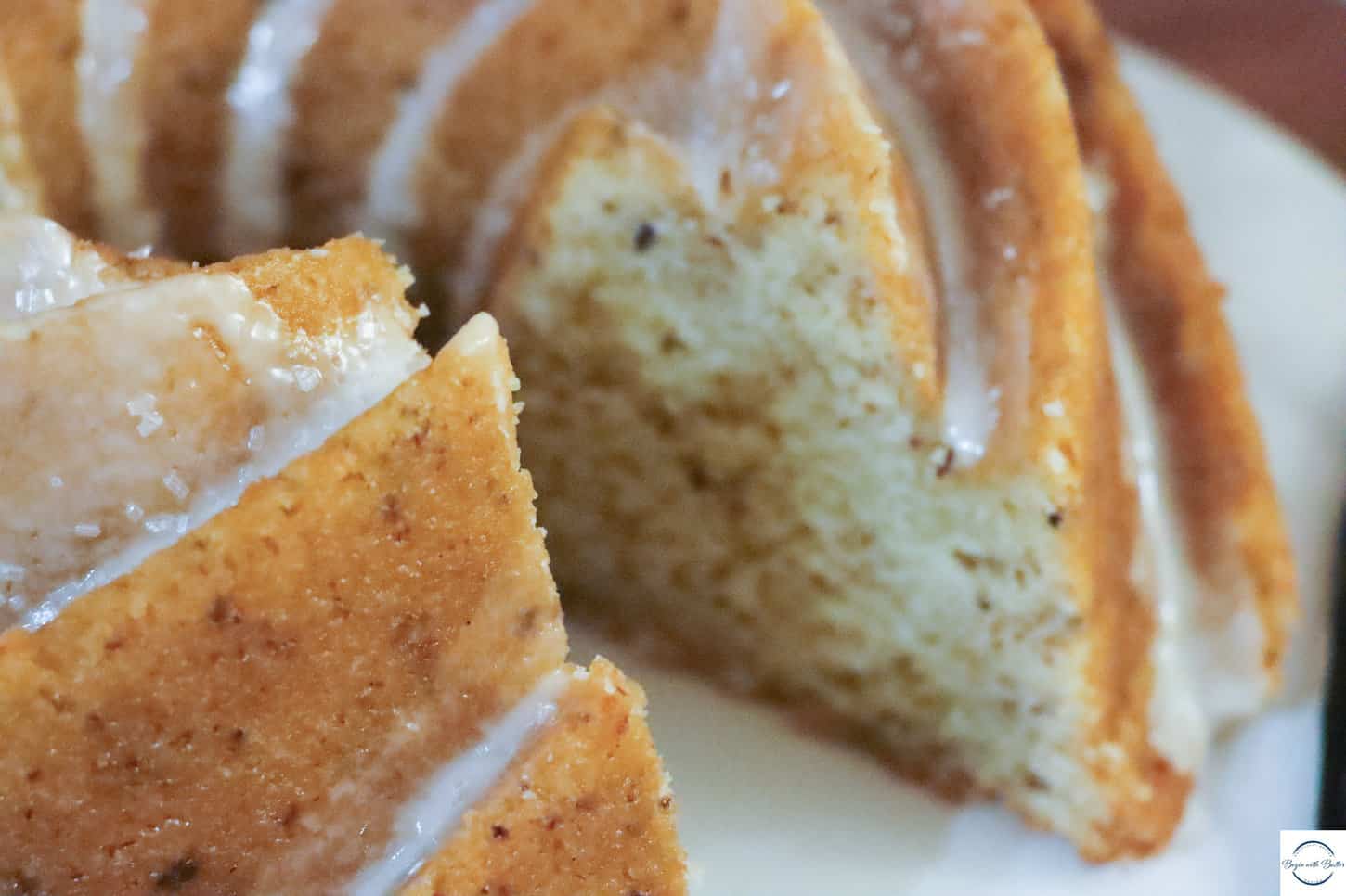 This is a picture of Vegan Lemon Vanilla Pound Cake.